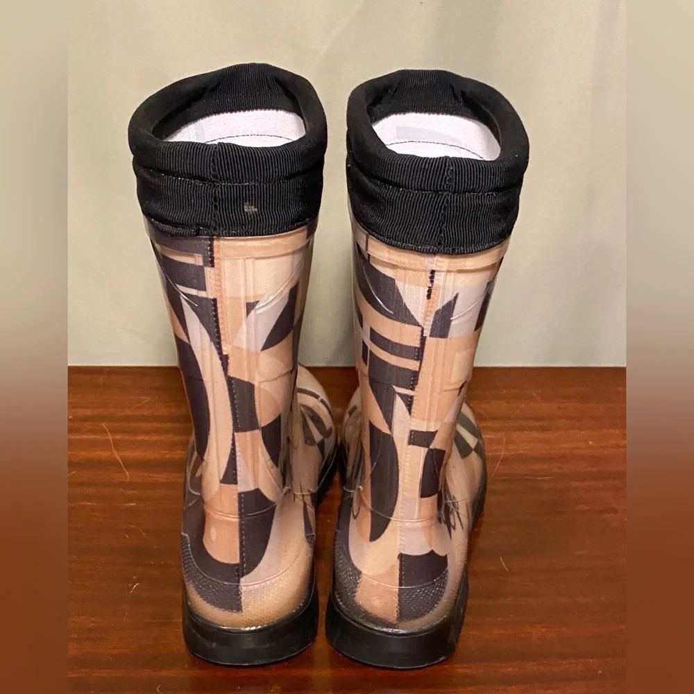 Salvatore Ferragamo Mid-Calf Rain Boots Brown Logo Rubber Pull On Women’s 8